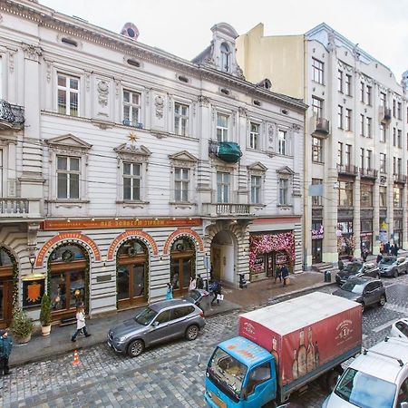 Біля Вокзалу Квартира Подобово По Вулиці Коротка 11 Сучасна Після Ремонту 利沃夫 外观 照片